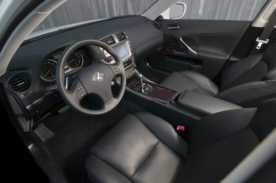  Lexus IS250 2005 года  (фото 100 из 141)